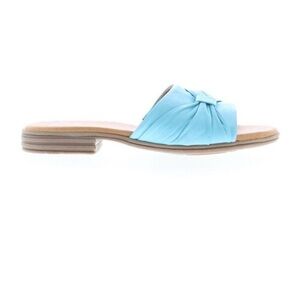 Miz Mooz Daisey Air size 10.5-11/42